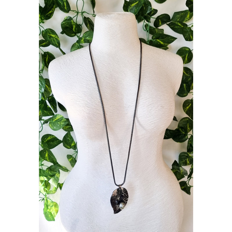 Milano Swarovski Necklace- Gun Pearl Leaf