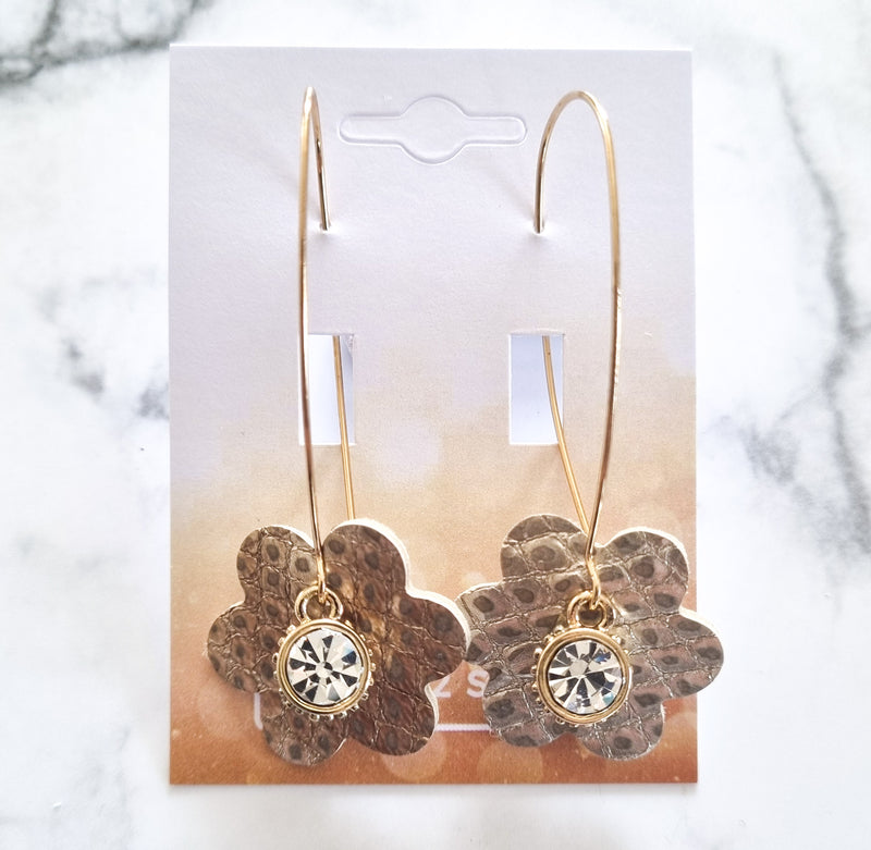 Nouvelle Zealande Chic Earrings - Crystal Flowers Crystal Gold