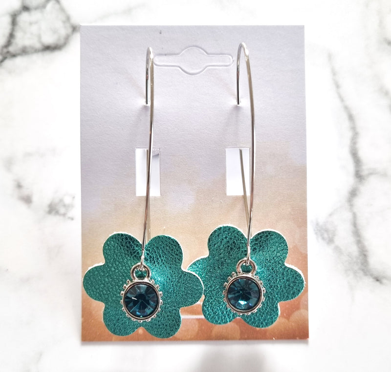 Nouvelle Zealande Chic Earrings - Crystal Flowers Teal Silver
