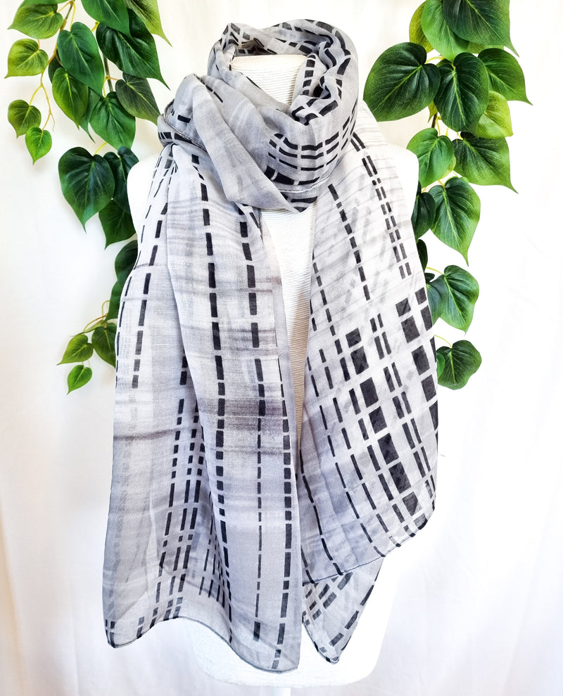 Viscose Scarf - Casual Black White