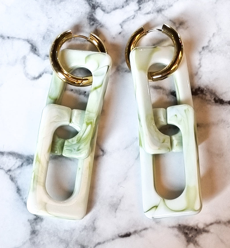 London Chic Earrings - Green Resin Link with Gold