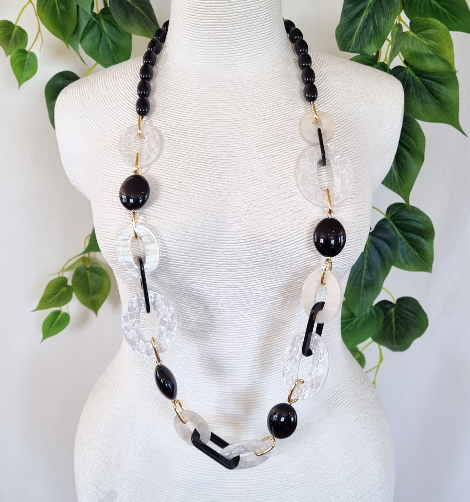 Saint Germain Contemporary Chic Necklace - BLKWHL