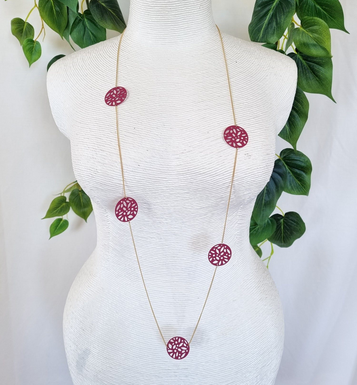 Paris Contemporary Chic Necklace- LFLORFUCFEDGO