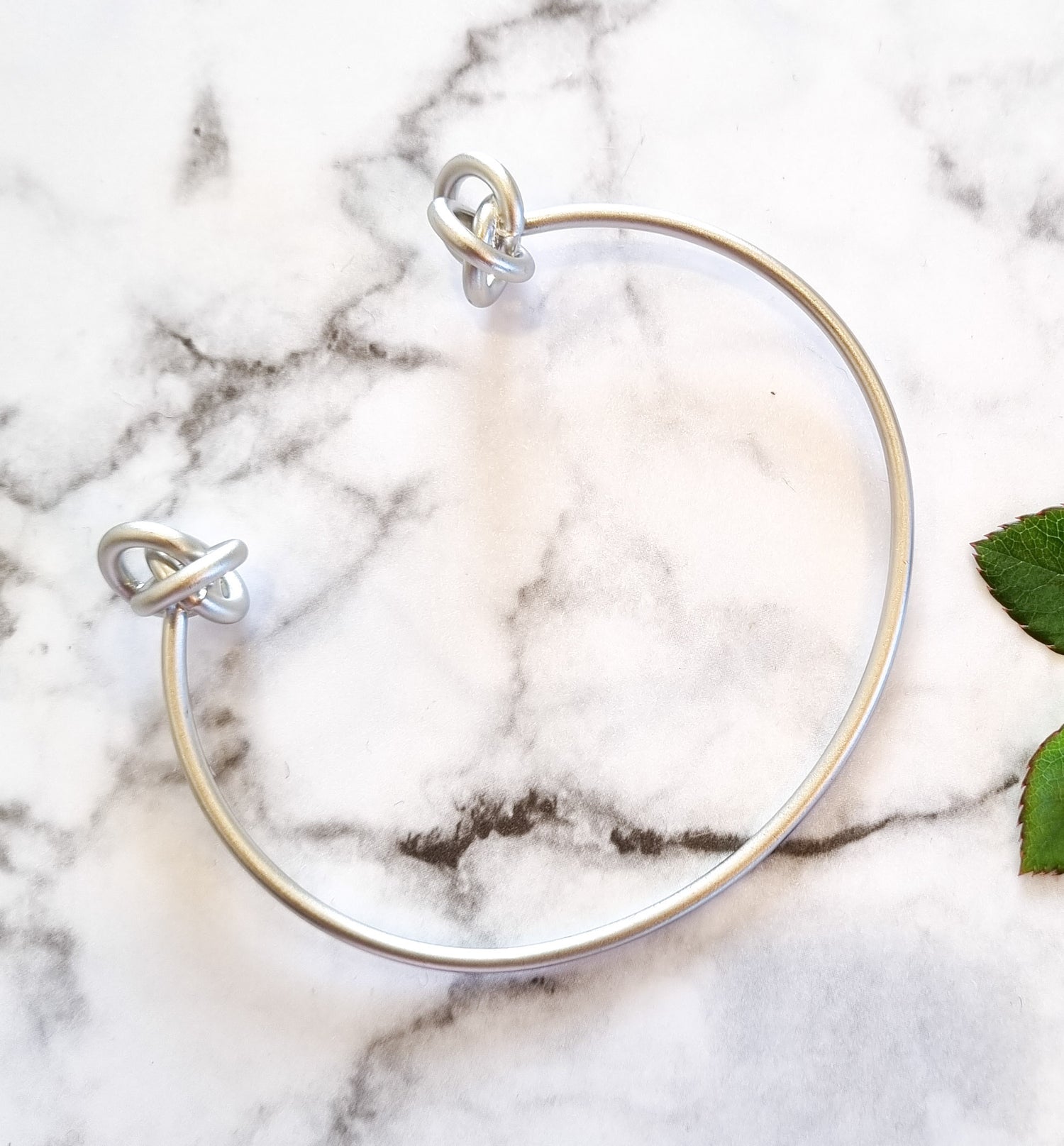 Paris Contemporary Chic Bracelet- Knot Silver