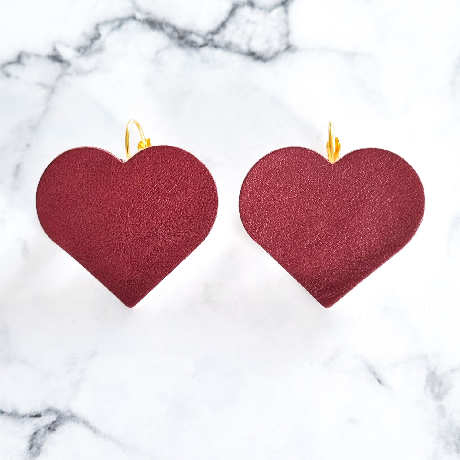 Nouvelle Zealande Chic Earrings - Large Heart Merlot