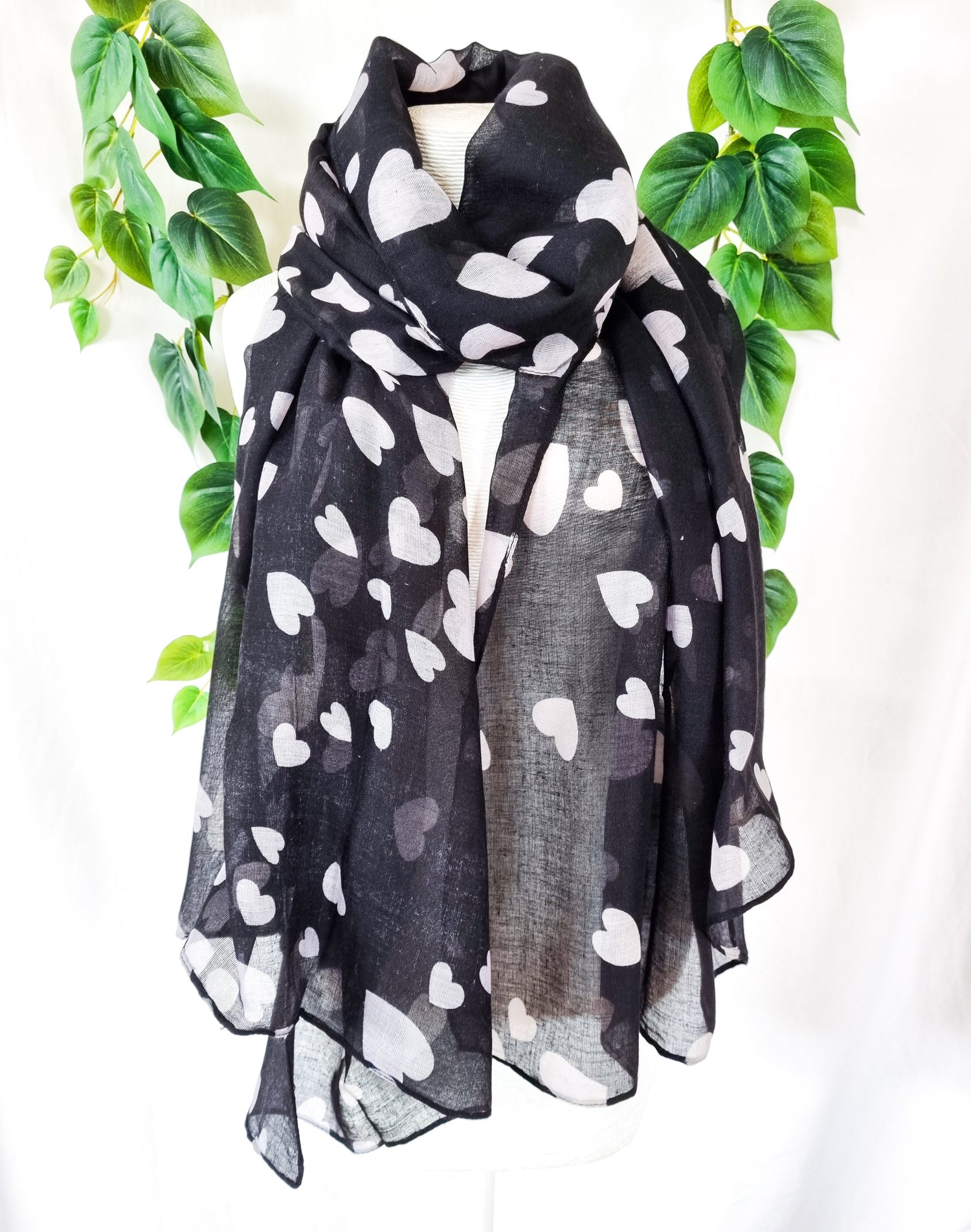 Viscose Scarf - Black White Hearts