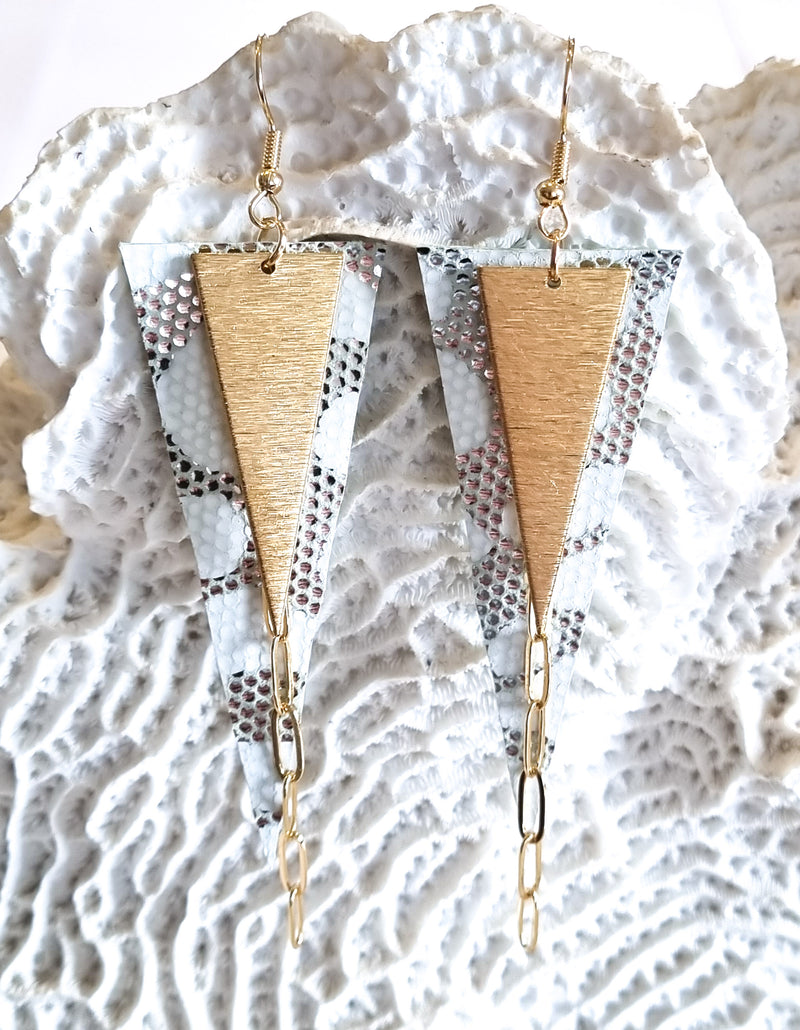 Nouvelle Zelande Chic Earrings - HTRISILLEOGO